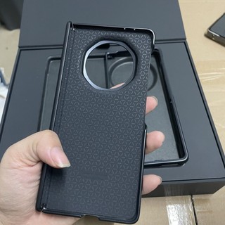 Glory Magic v3 Giá đỡ chính hãng Trục trung tâm Vỏ điện thoại từ tính magicv3 Vỏ bảo vệ siêu mỏng nguyên bản