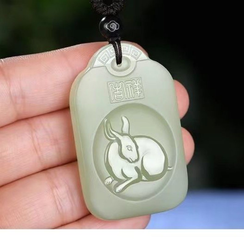 Mặt dây chuyền ngọc bích tự nhiên Mặt dây chuyền cung hoàng đạo Vòng cổ thương hiệu ngọc bích Nam Nữ Phong cách Benming Năm Mặt dây chuyền ngọc bích