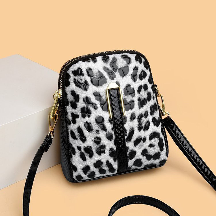 New Women's Bag Leopard Print Mobile Phone Bag Genuine Goods High Fashion Multi-Layer Pouch Shoulder Soft Leather Cross-Body Bag Women's Bag Leopard Print