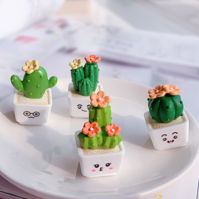 1 / 4 Thu Nhỏ Chậu Cây Xương Rồng Cây Cảnh Mô Hình Trang Trí Nhà Đồ Chơi Micro Phong Cảnh Ô Tô Để Bàn Trang Trí