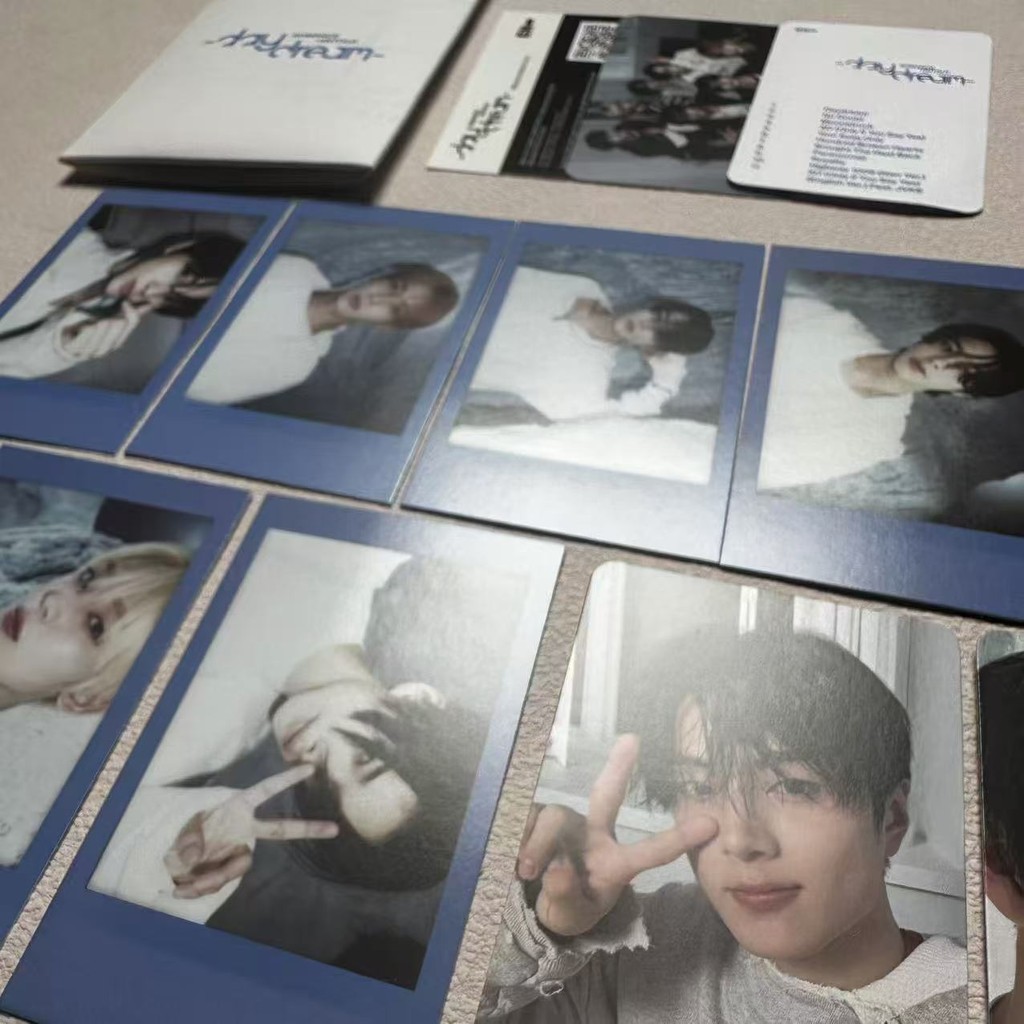 Enhypen ROMANCE: UNTOLD -daydream- Weverse Album Ver (Mã QR đã hết hạn)