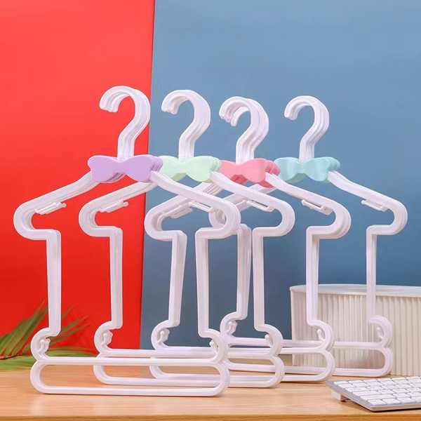 🔥 có hàng sẵn 🔥 Móc treo quần áo gia dụng chống trượt thân thiện với môi trường móc phơi đồ em bé móc treo quần áo trẻ em móc treo quần áo nhỏ liệu nhựa PP ✿Móc Treo Trẻ Em Nhựa Một Mảnh Móc Treo Nhỏ Cho Bé Trẻ Em Móc Treo Quần Áo Trẻ Em Cửa Hàng Giá Tr