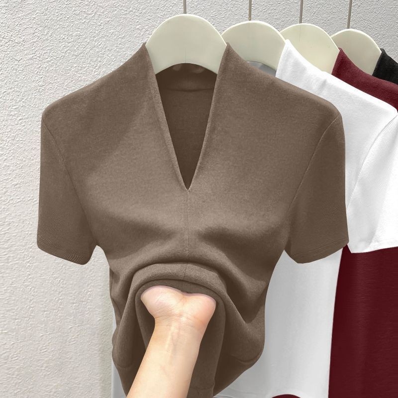 Áo thun nữ mùa hè 2026 retro mới cổ chữ V giảm béo ren thời trang dáng rộng thường ngày