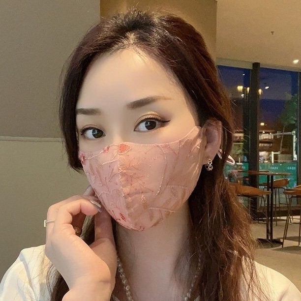 Mặt nạ chống nắng 3D hai lớp lưới thêu jacquard mới mùa hè, giá trị cao, thân thiện với da, thoáng khí, có thể giặt được 5YGP
