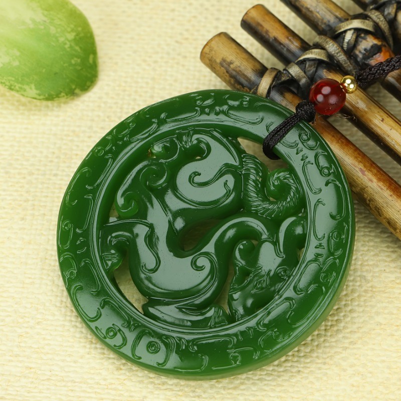 Vòng cổ mặt dây chuyền rỗng thanh lịch-Thiết kế khắc tinh tế, Phong cách truyền thống Trung Quốc, Phụ kiện thời trang nam