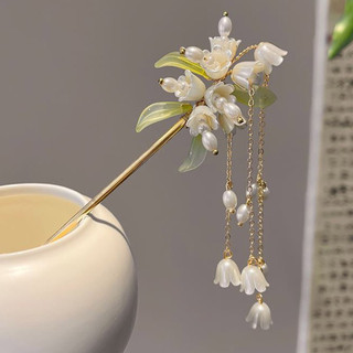 Kẹp Tóc Phong Cách Trung Hoa Cao Cấp Với Họa Tiết Cổ Hoa Lily Và Tua Rua