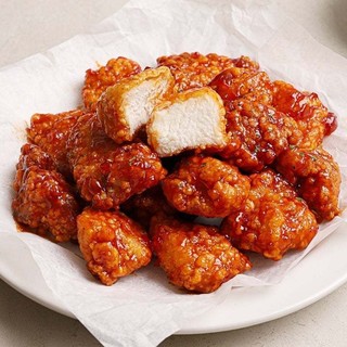Sốt gà chiên Hàn Quốc Chungwoo (vị cay, vị ngọt) chai lớn 2.1kg dành cho nhà hàng, quán ăn