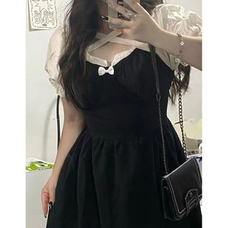 M-4XL Đầm Size Lớn Nữ Ôm Hơn Nhìn Đen Tay Ngắn Một Mảnh Đầm Nơ Phối Ren 2023 Hơi Béo mm Che Thịt Mỏng Hơn Nhìn Khâu Trên Đầu Gối Váy Dài Vừa Lớn