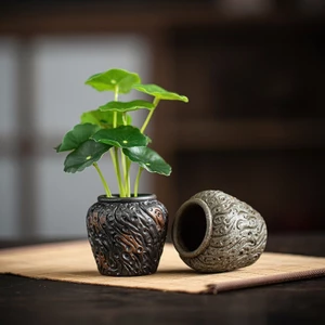 Tiểu Cảnh Mini Chum Sành Kèm Cỏ Rau Má Dùng Trang Trí Bàn Trà