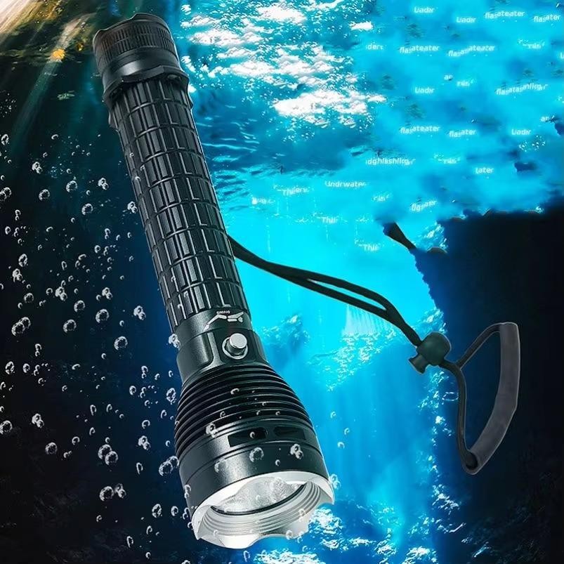 Đèn pin lặn chuyên dụng, chống nước IPX8, sạc lại được với bộ sạc kèm theo