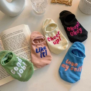 Hàn Quốc Ins Hợp Thời Trang Cotton Hoạt Hình Nhiều Màu Sắc Chống Trơn Trượt Nữ Cổ Thấp Thuyền Tất