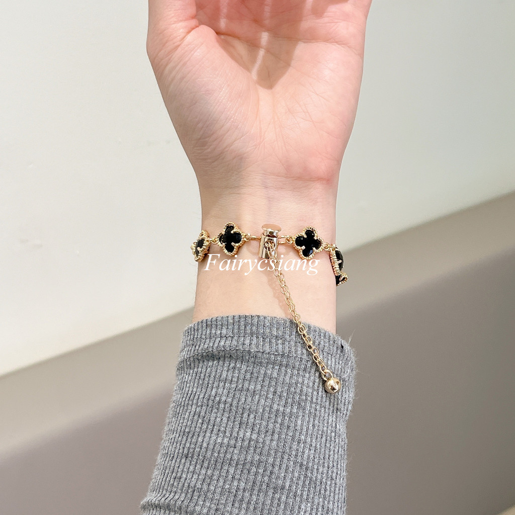 Dây đeo đồng hồ nữ có hạt cỏ ba lá mới cho Apple Watch Series 10 46MM 38 40 41 42 44 45 46 49mm cho vòng đeo tay iwatch 10 9 8 7 6 SE