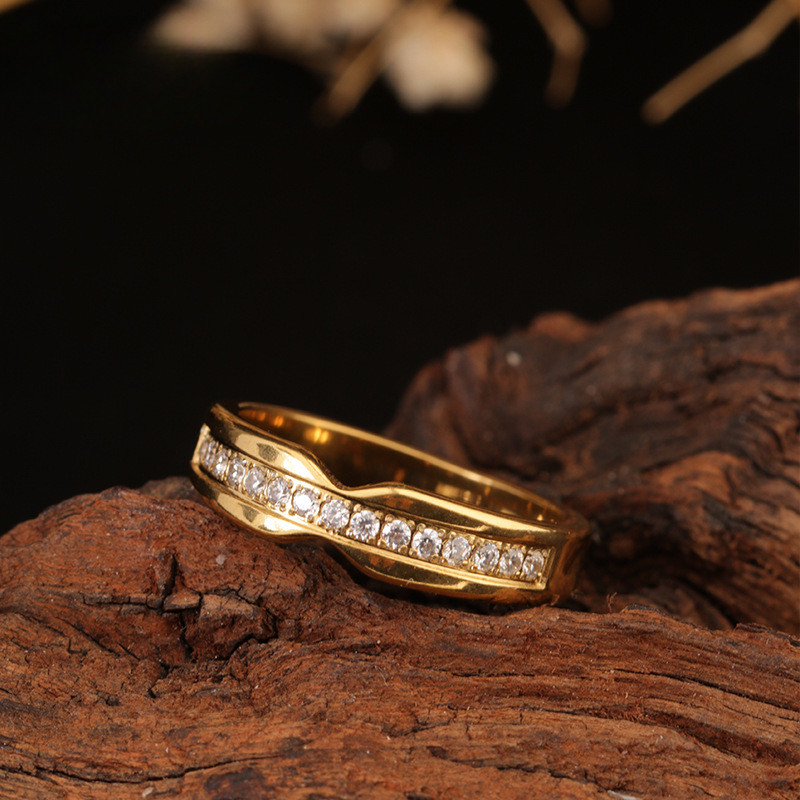 Moissanite Couple Rings by wholesalefactory2d7.vn
