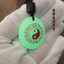 Đạo giáo Cinnabar Red Tai Chi Bát Quái Mặt Dây chuyền Mặt Dây chuyền Đá huỳnh quang Phát sáng Bảo vệ Bình an Đá dạ quang Đạo giáo Phong cách Cổ Đại