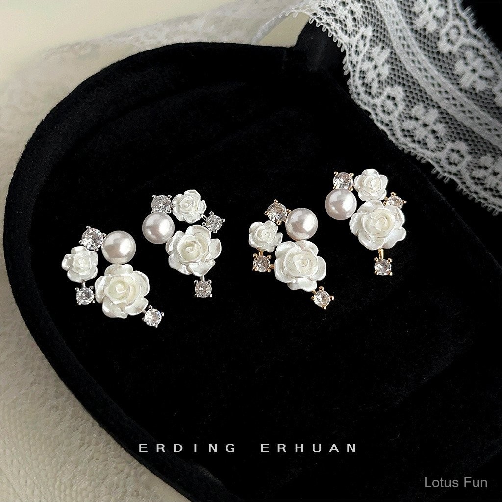 Thiết kế ban đầu ~ Bông tai kim bạc bông hoa tươi mát ngọt ngào khảm Micro zircon Hoa tai thiết kế thích hợp thanh lịch cho nữ