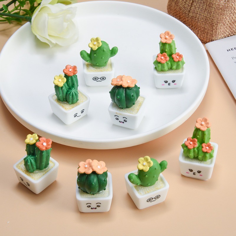 1 / 4 Thu Nhỏ Chậu Cây Xương Rồng Cây Cảnh Mô Hình Trang Trí Nhà Đồ Chơi Micro Phong Cảnh Ô Tô Để Bàn Trang Trí