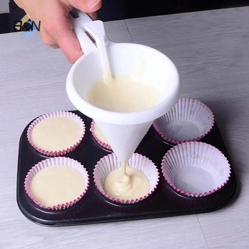 B & N Phễu cầm tay có thể điều chỉnh Khuôn làm bánh kẹo sô cô la Kem làm bánh ngọt Bánh quy Cupcake Pancake Maker Cung cấp làm bánh nhà bếp.