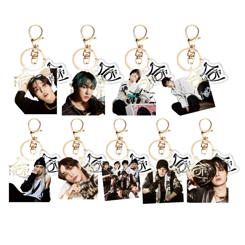 Stray Kids Album GIANT Móc Khóa Acrylic Móc Khóa Phụ Kiện Bang Chan Lee Biết Chang Bin HyunJin Han Felix Seungmin I.N Móc Chìa Khóa Kim Loại Trong Suốt YM