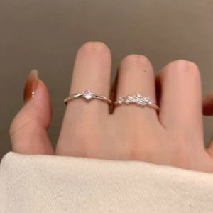 Nhẫn nữ xếp chồng zircon hình bướm thời trang và thanh lịch bán chạy