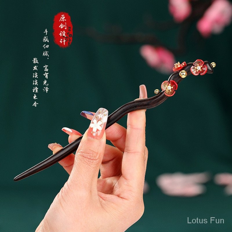 Đầu cành Chunman phong cách cổ đàn hương hoa mai đỏ kẹp tóc tua rua cảm giác cao cấp đơn giản hiện đại sườn xám trang sức tóc Hán phục