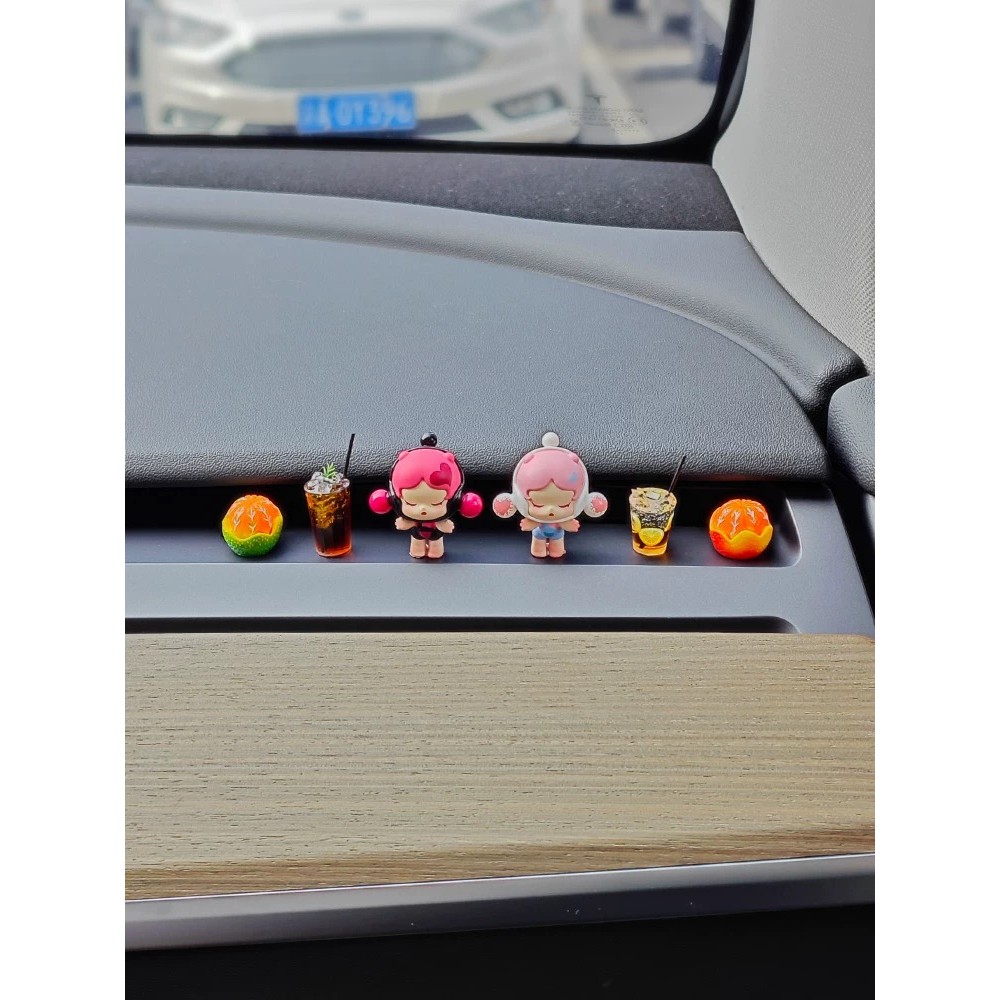 Nội Thất Tesla Trang Trí Màn Hình Pop mart Popbean Đồ Trang Trí Xe Trung Tâm Điều Khiển Đồ Trang Trí Dễ Thương Xe sp Búp Bê