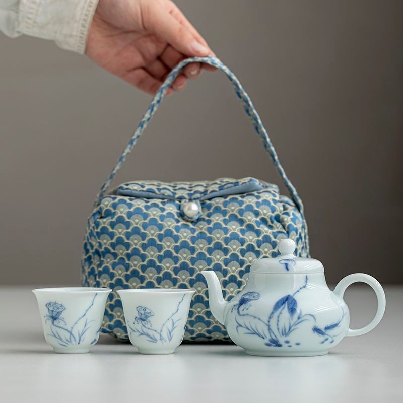✨Bộ ấm trà phong cách Trung Quốc có giá trị cao Một nồi Hai cốc Du lịch Công sở Bộ trà bóng ấm trà xanh Bộ trà gốm di động