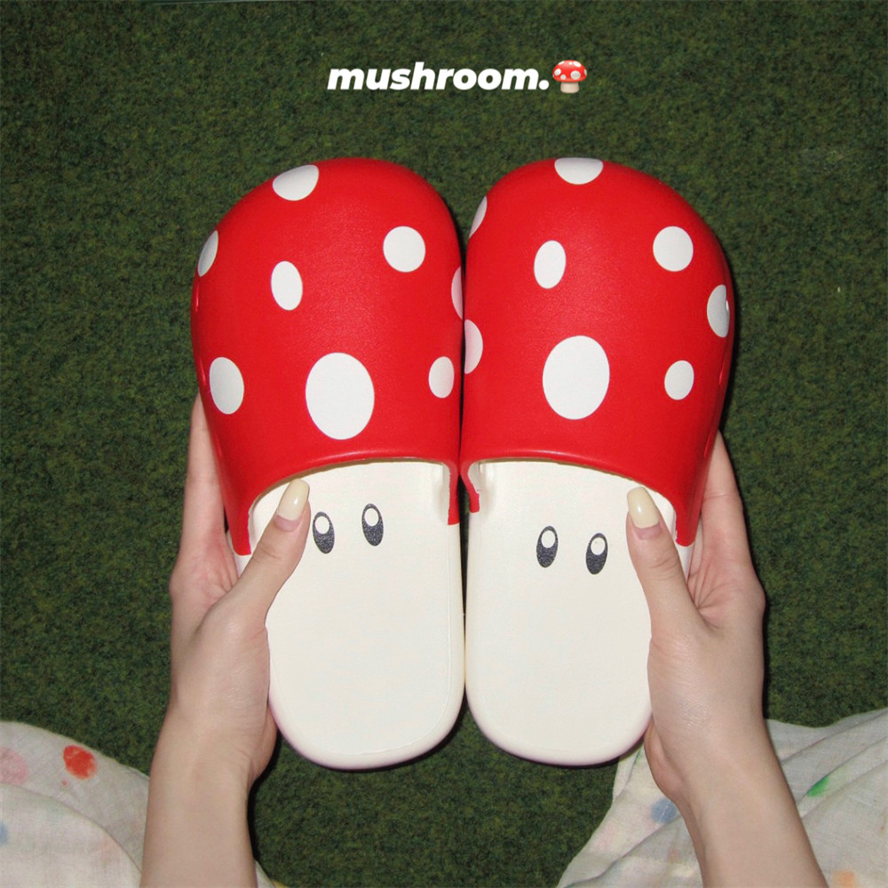 Sáng Tạo Dễ Thương Đỏ Xanh Nấm Baotou Dép Giày Lười Slip-On All-Match Casual eva Nhẹ Chống Trơn Trượt Dép Đi Biển