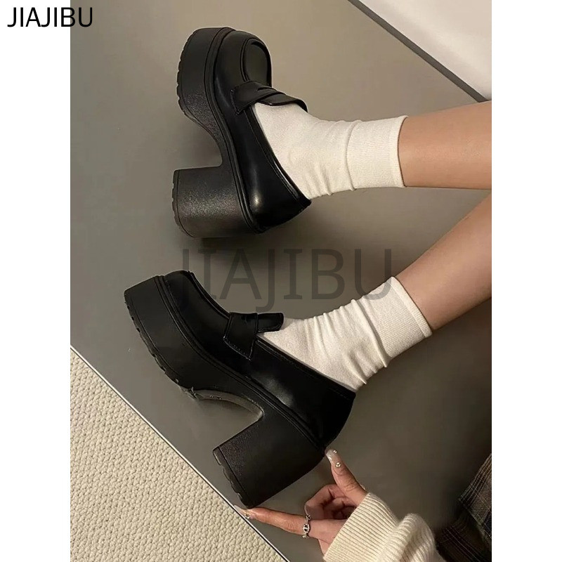 Size 35-46 Giày Nữ Size Lớn Chất Lượng Cao 45 Giày Đi Học Cao Gót Màu Đen 44 Giày Da Nhỏ Mũi Tròn Chống Trượt Phong Cách Anh Có Gót Dày 43 Korean Fashion Platform Mary Jane Shoes 42 Giày Công Chúa Lolita Đồng Phục JK Nhật Bản Cosplay Doll Shoes Giày Nhảy