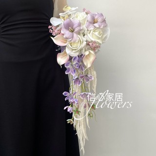 Hoa cưới cầm tay cô dâu dáng thác nước màu tím bó hoa chụp ảnh cưới CEVERIA C0260