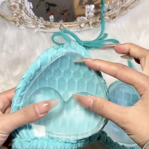 Bikini Vô Hình Silicone Miếng Lót Ngực Dày Corset Chèn Miếng Dán Ngực Tam Giác Chống Thấm Nước