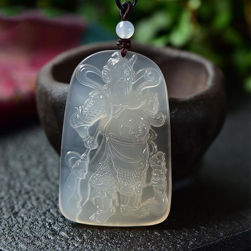 Mã Não Trắng Tự Nhiên Quan Công Mặt Dây Chuyền Chalcedony Quan Vũ Thương Hiệu Thần Tài Mặt Dây Chuyền