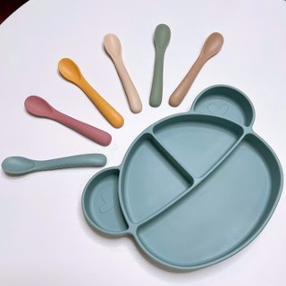 Thìa silicone cán đặc, muỗng ăn dặm cho bé 5m+ đúc nguyên khối KidMart chất liệu an toàn