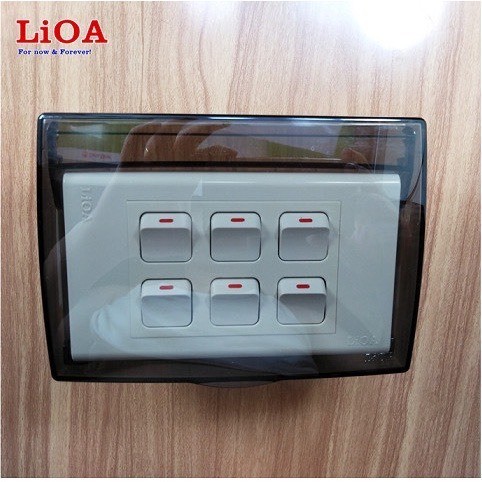 Mặt chống nước che mưa LIOA,mặt che mưa ổ điện LiOA,hộp chụp ổ điện,mặt che ổ cắm,ổ điện ngoài trời,hộp che ổ điện,nắp