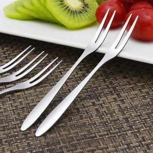 1 CÂY NĨA Inox Cao Cấp Loại Đầu 2 Răng - Nĩa Ăn Trái Cây 1 CÂY GIOVA
