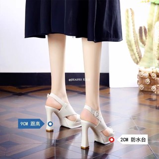 Phong Cách Bằng Sáng Chế Da Lưng Dây Rỗng Giày Sandal Mũi Mở Nữ 2024 Chuyên Nghiệp Chống Thấm Nước Đế Dày Gót Cao Gót
