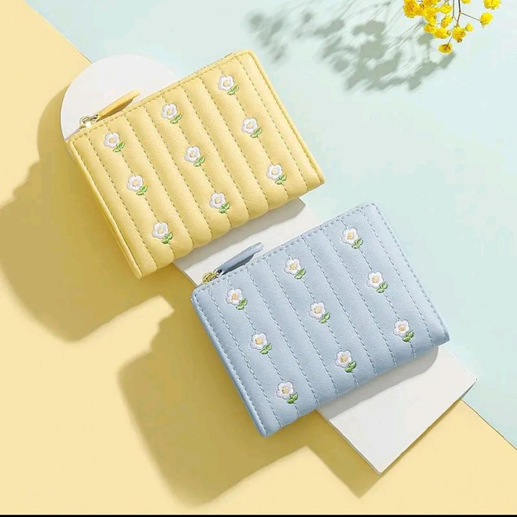 Ví nữ gấp 3 lần thêu dạng gập phong cách hàn quốc nhỏ xinh xắn cho nữ ( C 01 )