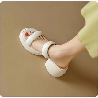 Giày cao gót mũi tròn chunky cho nữ, kiểu dáng slip-on, có quai