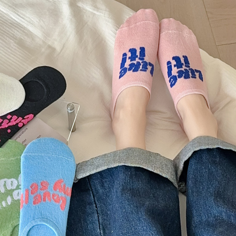 Hàn Quốc Ins Hợp Thời Trang Cotton Hoạt Hình Nhiều Màu Sắc Chống Trơn Trượt Nữ Cổ Thấp Thuyền Tất
