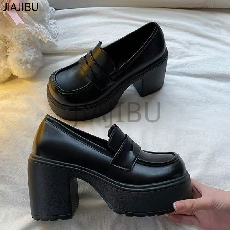 Size 35-46 Giày Nữ Size Lớn Chất Lượng Cao 45 Giày Đi Học Cao Gót Màu Đen 44 Giày Da Nhỏ Mũi Tròn Chống Trượt Phong Cách Anh Có Gót Dày 43 Korean Fashion Platform Mary Jane Shoes 42 Giày Công Chúa Lolita Đồng Phục JK Nhật Bản Cosplay Doll Shoes Giày Nhảy