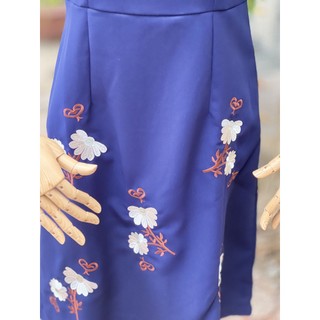 (SALE LỖ NGHĨ BÁN)  Đầm Trung Niên Cao Cấp BIGSIZE thiết kế trẻ trung sang trọng chất liệu vải thoáng mát thêu hoa