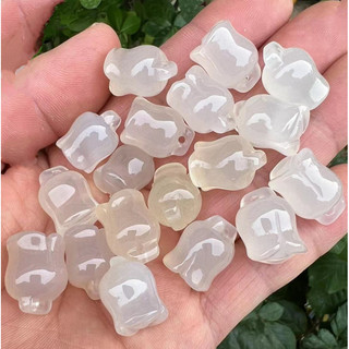 Mã não đỏ trắng chalcedony mặt dây chuyền mặt dây chuyền hoa mộc lan túi xe treo tua rua phụ kiện quà tặng