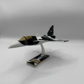 Mô hình kit lắp ráp máy bay tiêm kích Saab JAS 39 "Gripen"