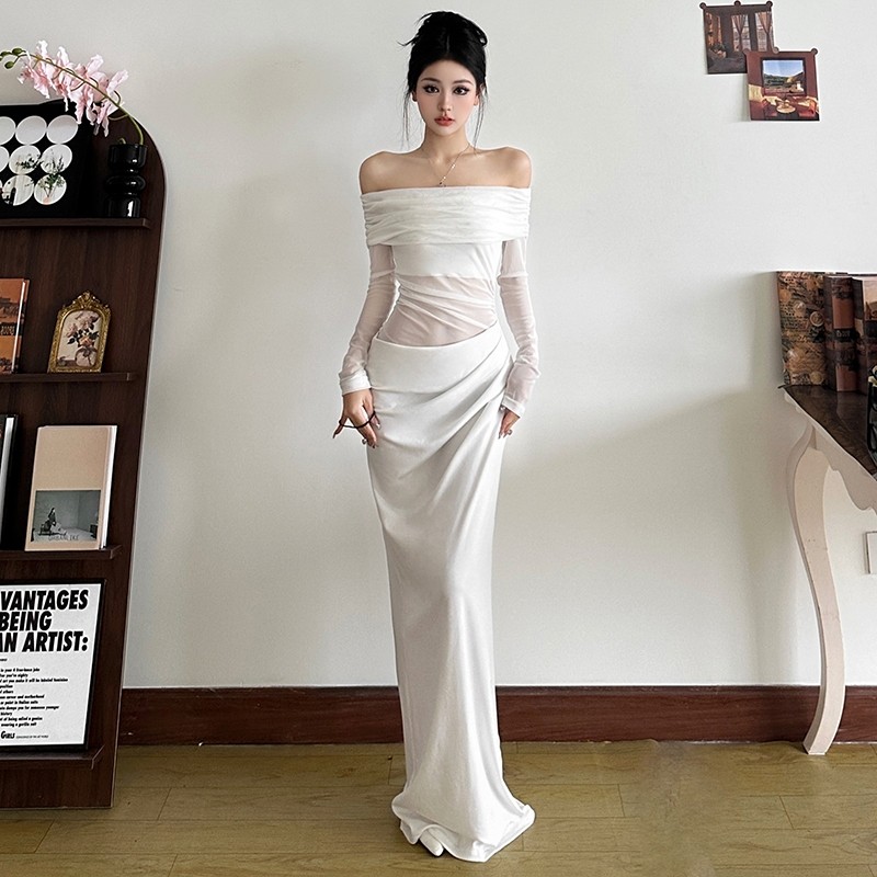 Klalien Đầm Lưới Cổ Chém Chắc Chắn Skinny Chắp Vá Rỗng Ra Không Đều Tay Dài Hình Eo Hông-Cover Thời Trang Ngọt Ngào