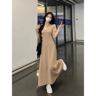 [Váy dài vừa vặn đơn giản] Đầm cỡ lớn nữ béo mm Size lớn 100kg Váy ngắn tay cổ chữ u dành cho nữ Váy chữ a dáng rộng hẹp Váy xoay lớn mùa hè Màu trơn Một @ -