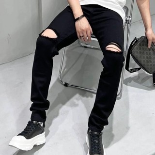 Quần jean nam đen trơn rách gối AMILY chất liệu Denim, độ dày co giãn tốt có BIGSIZE