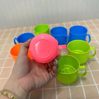 5 Cốc ( Ly ) Tách uống nước có quai cho bé được làm từ chất liệu nhựa an toàn - nhiều màu - Trường An VN