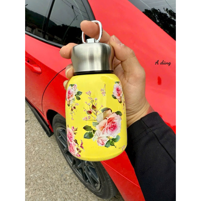 BÌNH GIỮ NHIỆT INOX MINI 300ML , CÓ QUAI XÁCH HỌA TIẾT HOA VINTAGE