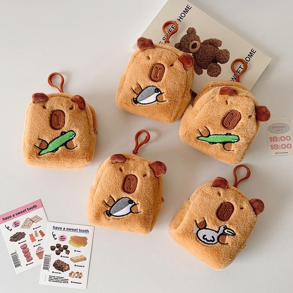 Mặt dây chuyền túi đi học GUSTAVA, Phim hoạt hình có móc khóa Capybara Anime Ví đựng tiền xu sang trọng, Ví đựng tiền xu Mini sang trọng