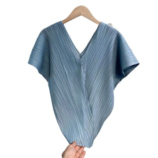Miyake Xếp Ly Mùa Hè Phong Cách Mới Thời Trang Tất Cả Trận Đấu Rời Cổ Chữ V Áo Sơ Mi Nhỏ Tính Khí Thanh Lịch Không Đều Ngắn @