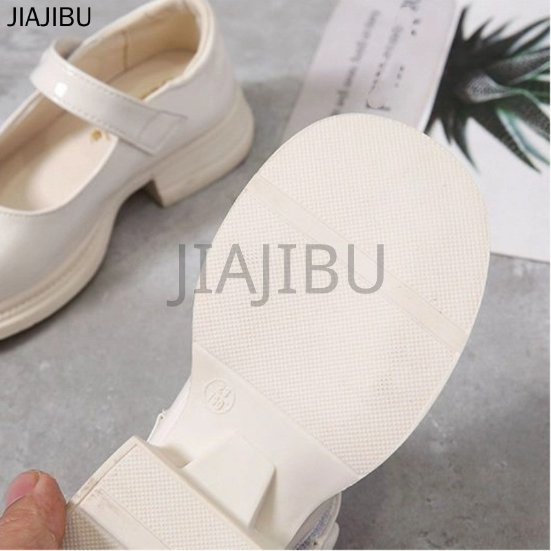 Giày Thời Trang Trẻ Em Korean Fashion Kids Anti-slip Beige/black Round Toe Platform Mary Jane Small Leather Shoes for School Giày Búp Bê Đế Mềm Phong Cách Công Chúa Lolita Dễ Thương Của Nhật Bản Giày Bệt Đế Dày Màu Trơn Phong Cách Anh Cổ Điển